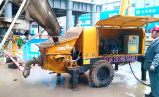 小型混凝土输送泵合作江苏南通二建集团-宜兴碧桂园凤凰台花园