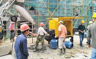 小型混凝土泵安徽厂家批发-批量供货，交付能力强[鲁科重工]