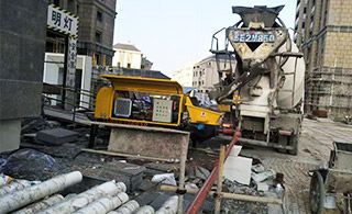 40细石混凝土泵能输送多远-30层楼快捷输送选鲁科[鲁科重工]